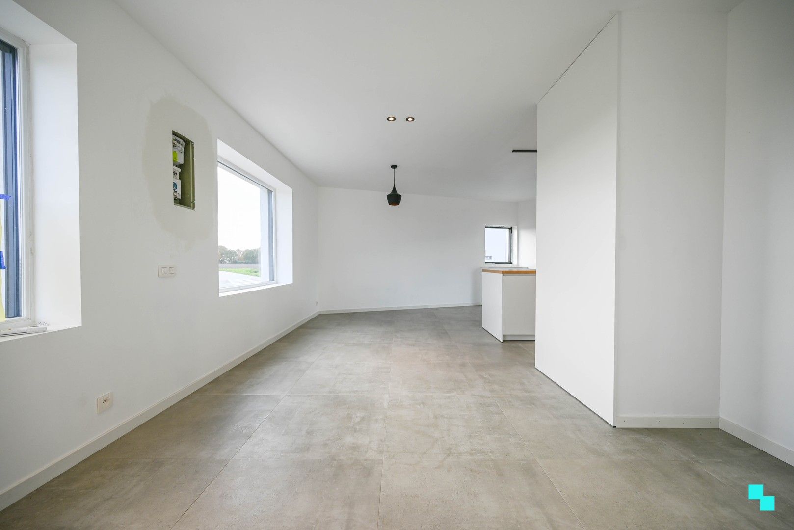 Volledig gerenoveerde woning met zicht op de velden foto 3