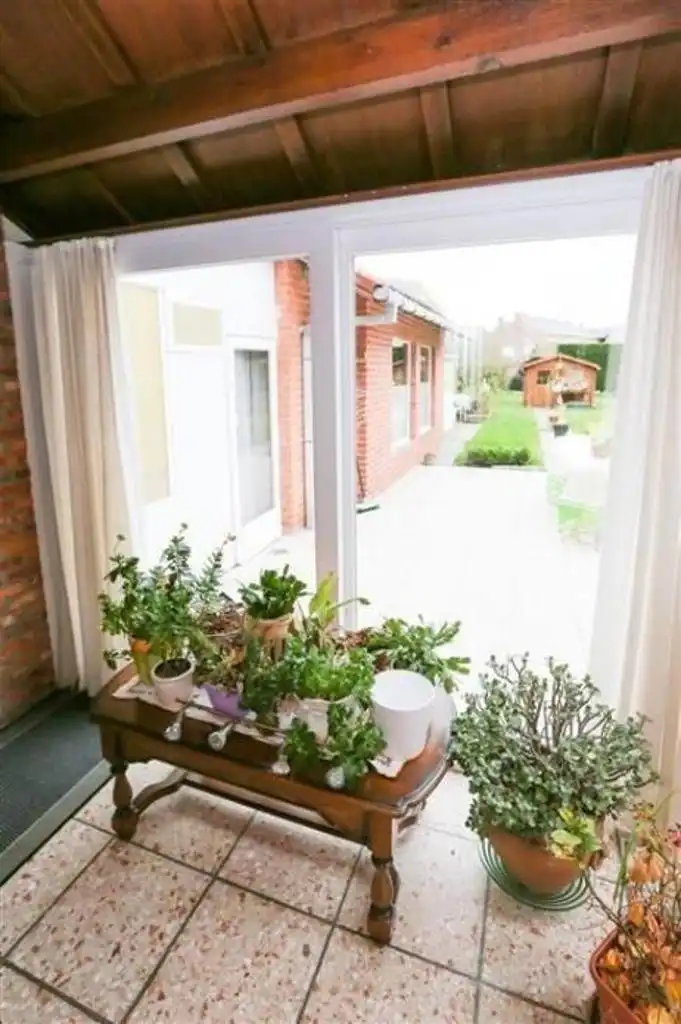 Te koop: te renoveren rijwoning op toplocatie foto 23