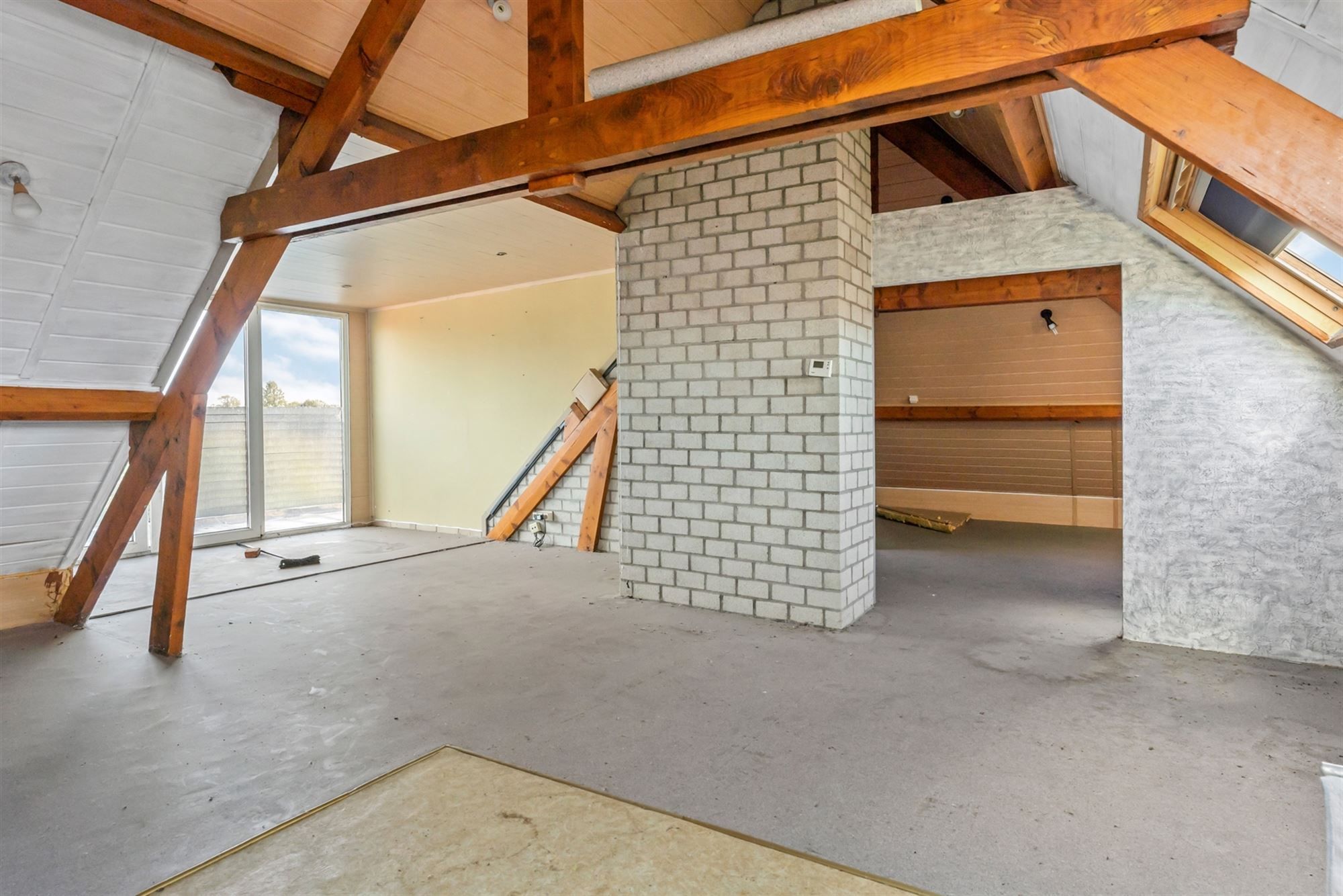 OPBRENGSTEIGENDOM BESTAANDE UIT 3 APPARTEMENTEN EN EEN STUDIO GELEGEN TE TESSENDERLO foto 27