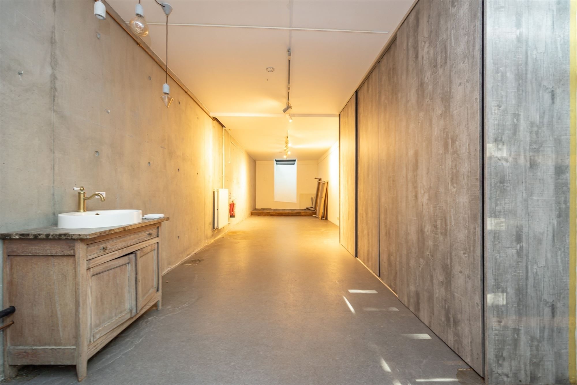 Handelsgelijkvloers van 152m² op toplocatie foto 10