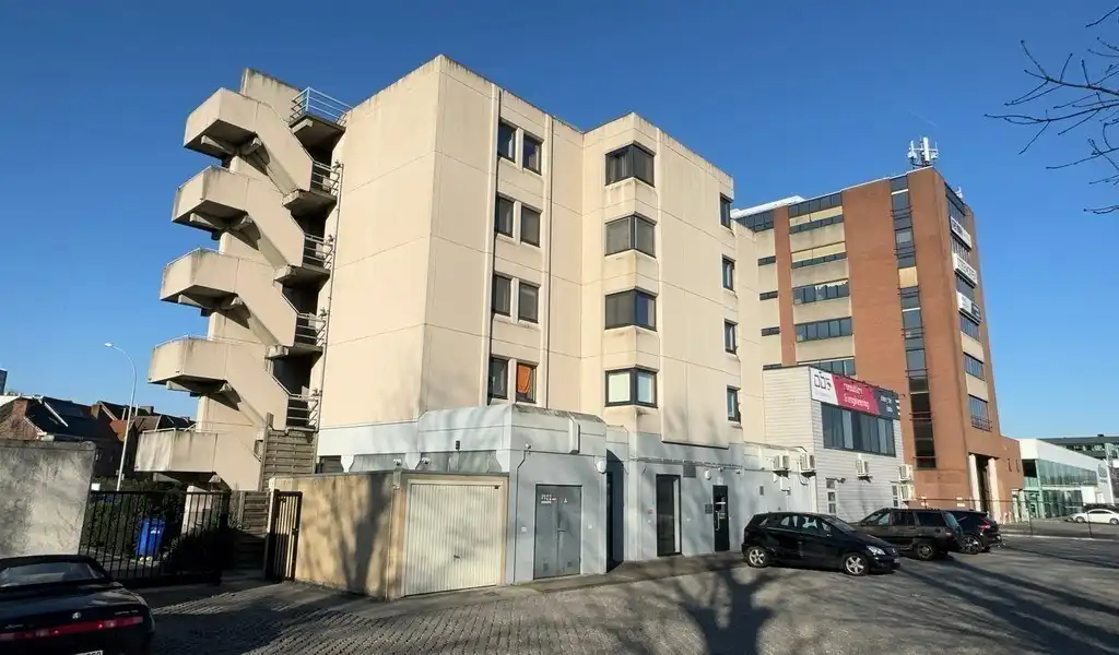 Kantoren te huur aan klaverblad in Gent foto 18