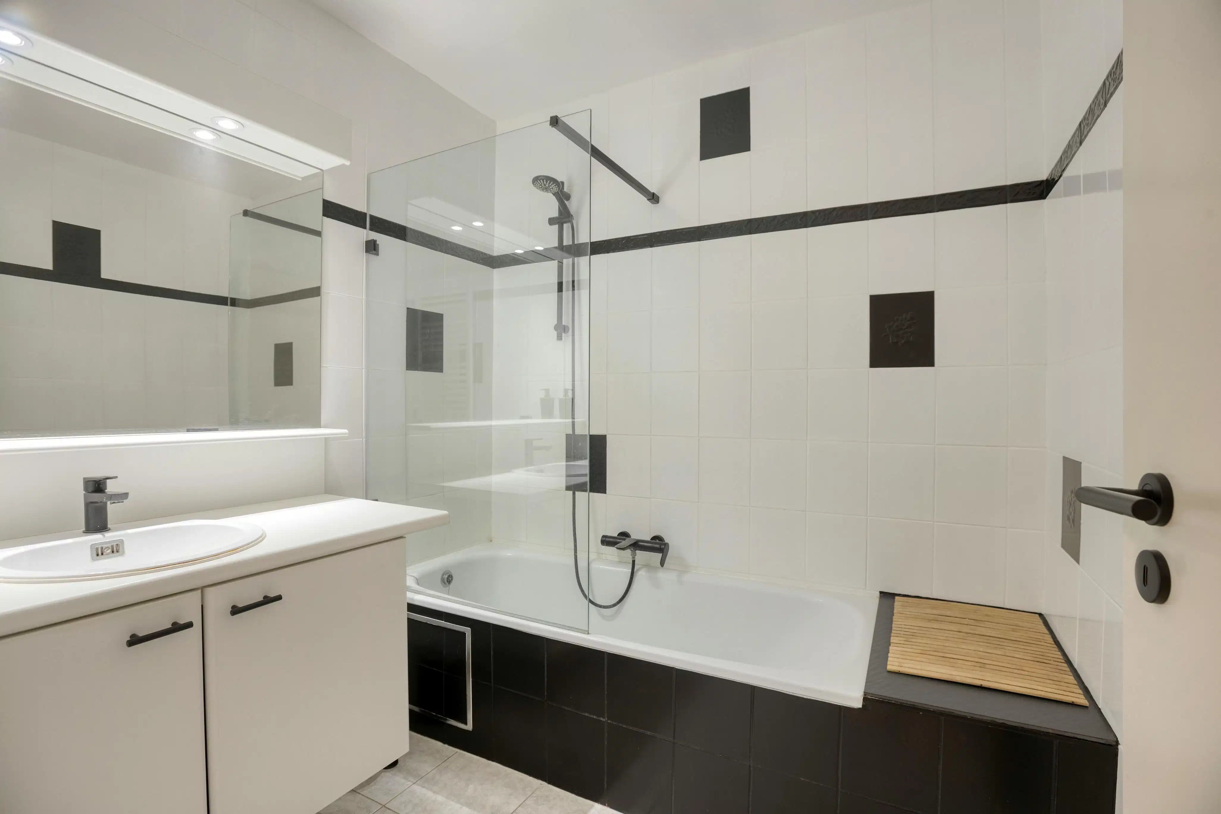 Hoekappartement met 2 slaapkamers en zeezicht in De Panne foto 8