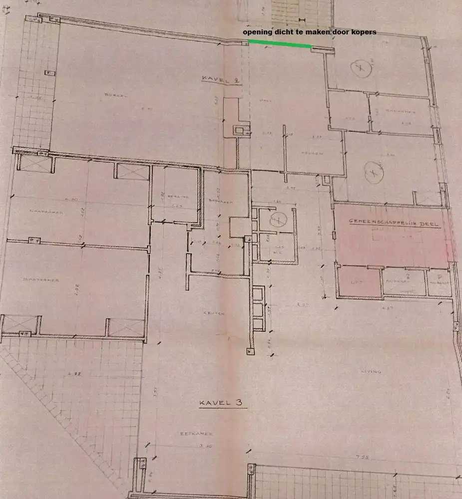 2 ruime goed gelegen te renoveren appartementen foto 18