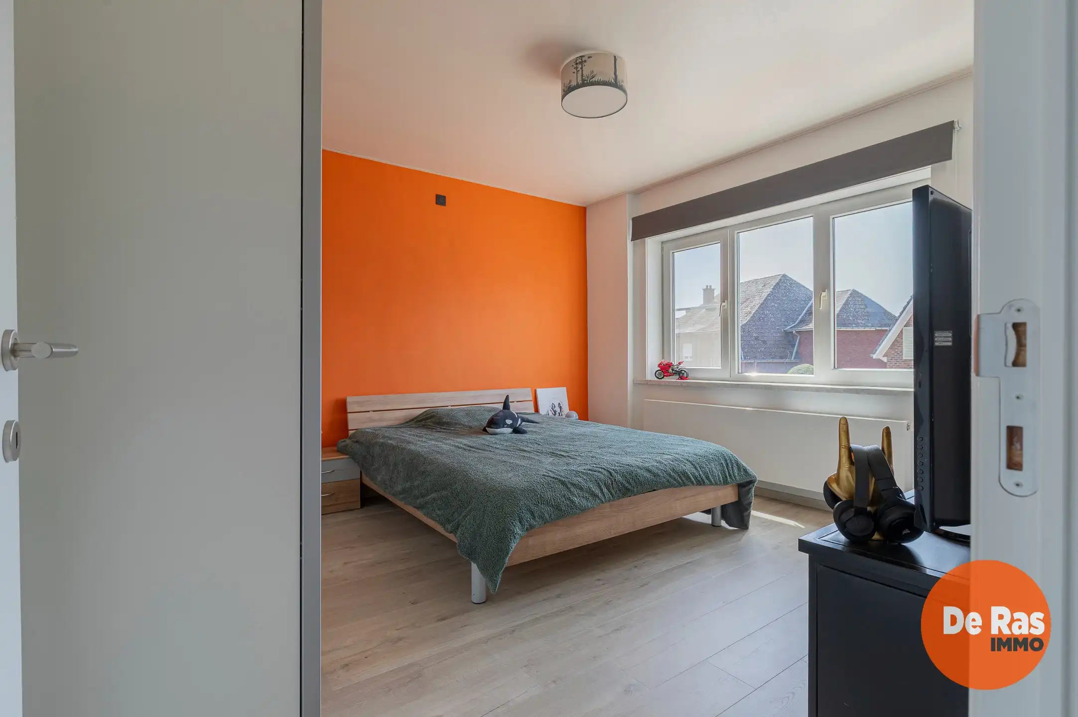 ERPE-MERE - Instapklare woning met 3 slpk en mooie tuin foto 17