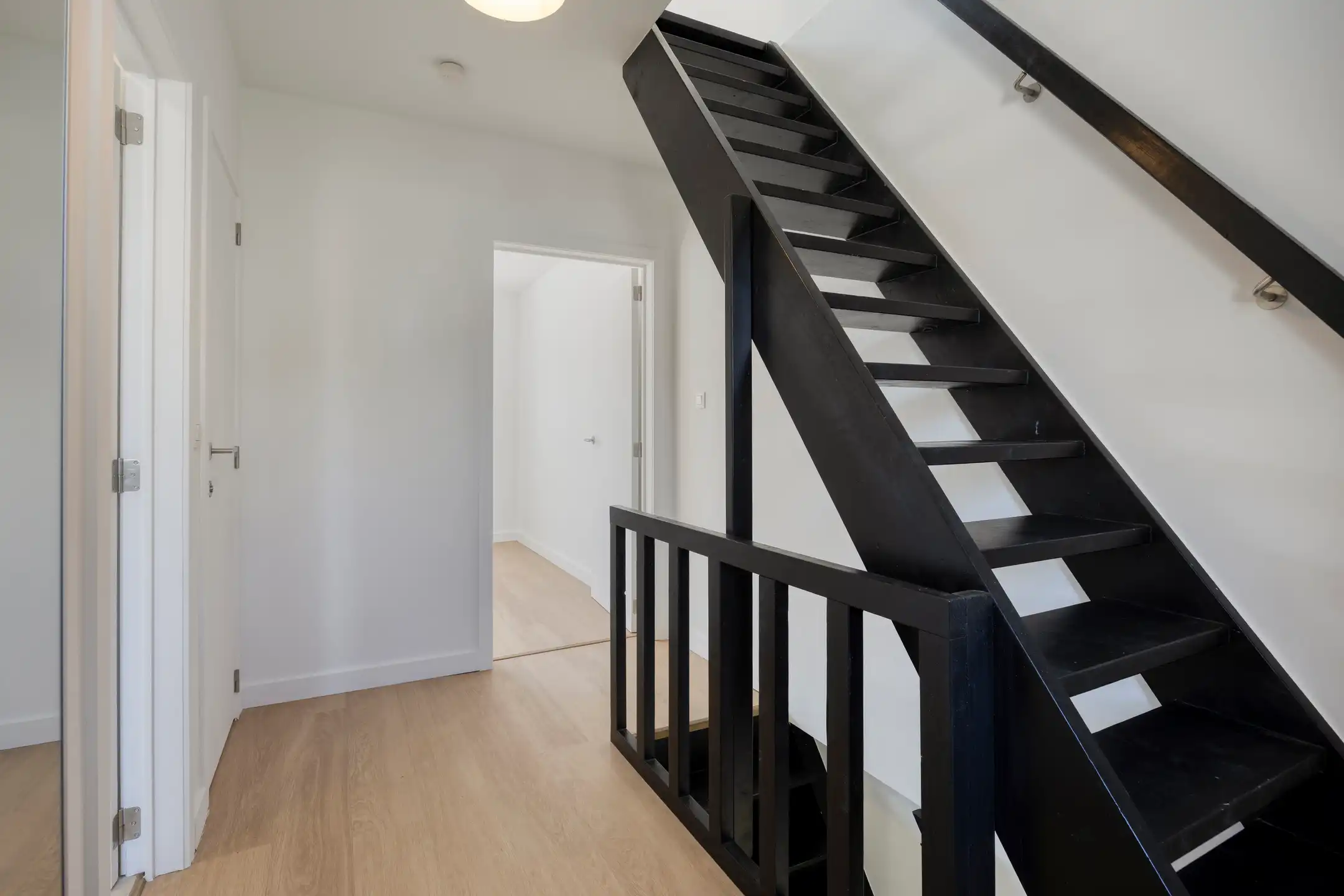Instapklare starterswoning met 2 slaapkamers te Bertem foto 12