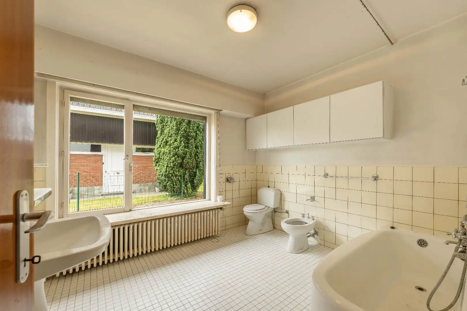 KARAKTERVOLLE ARCHITECTENWONING NABIJ CENTRUM MEULEBEKE foto 16