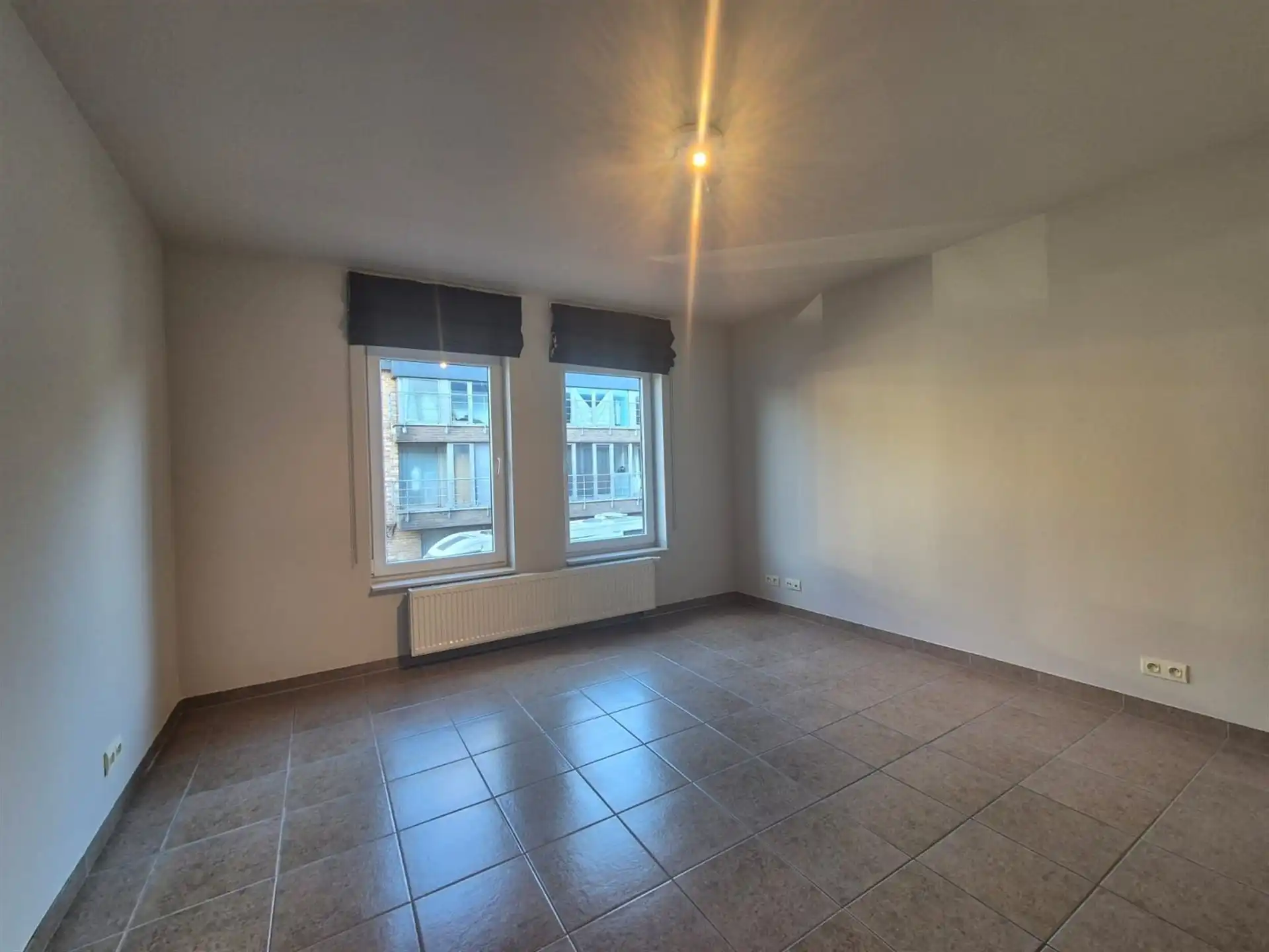 Centraal gelegen 2-slaapkamer appartement.   foto 13