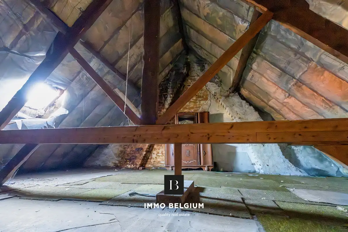 Te renoveren woning in Vlissegem foto 12