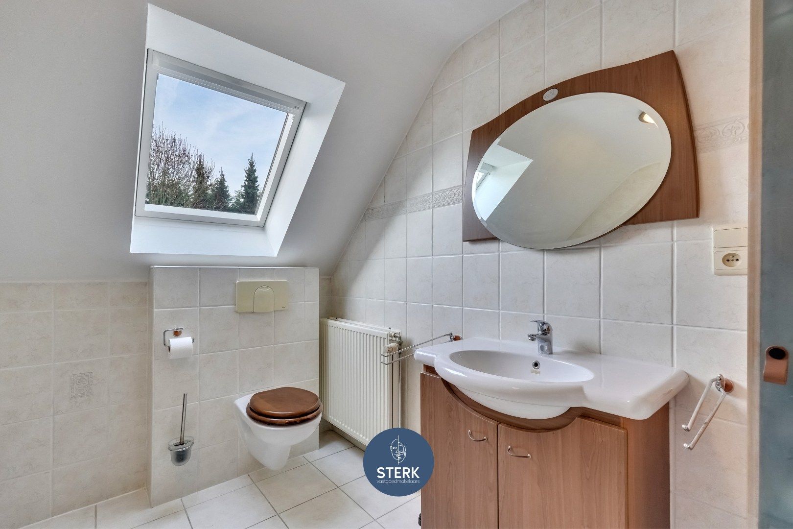 INSTAPKLARE GEZINSWONING OP EEN KINDVRIENDELIJKE LOCATIE TE SMEERMAAS !  foto 19