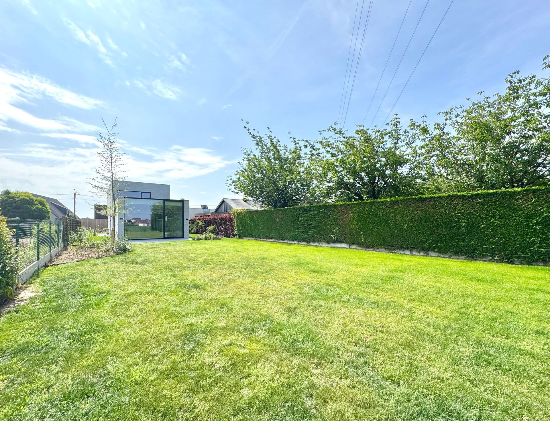 VOLLEDIG AFGEWERKTE OPEN BEN-WONING foto 5
