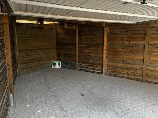 Grote garagebox in het centrum van Haacht foto 2