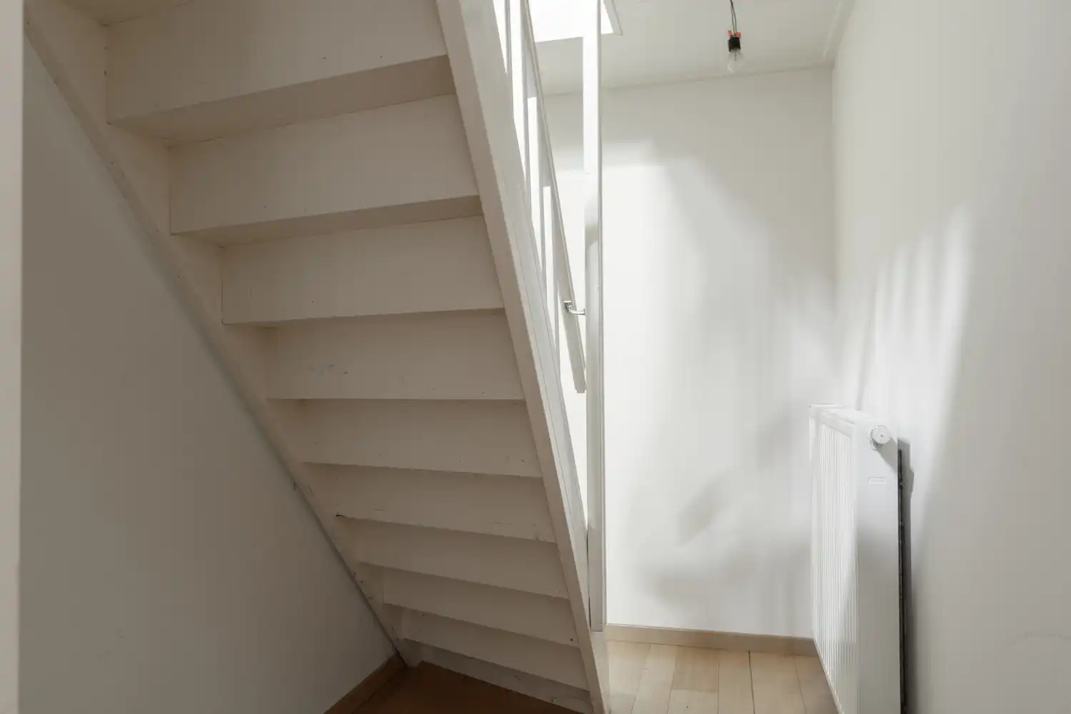 BEDRIJFSPAND MET CONCIERGEWONING foto 63