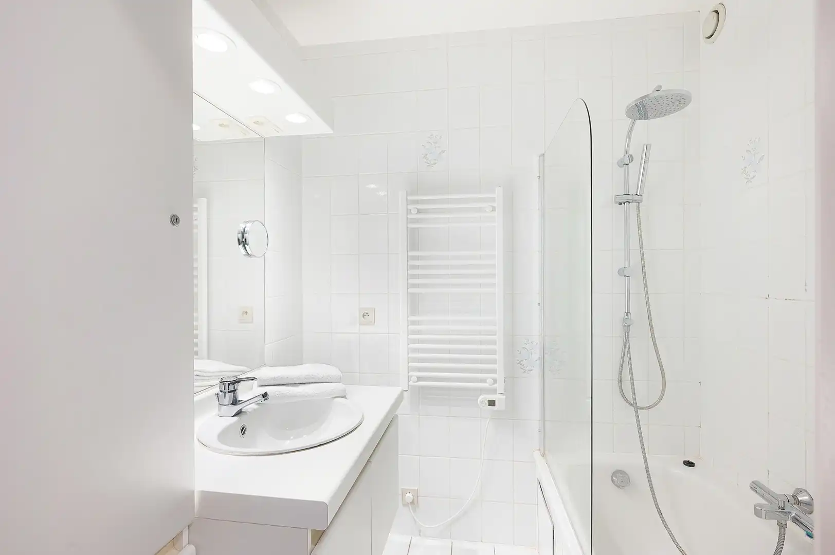 Zuidgericht appartement gelegen in de Jozef Nellenslaan in het prestigieuze Albertstrand. foto 15