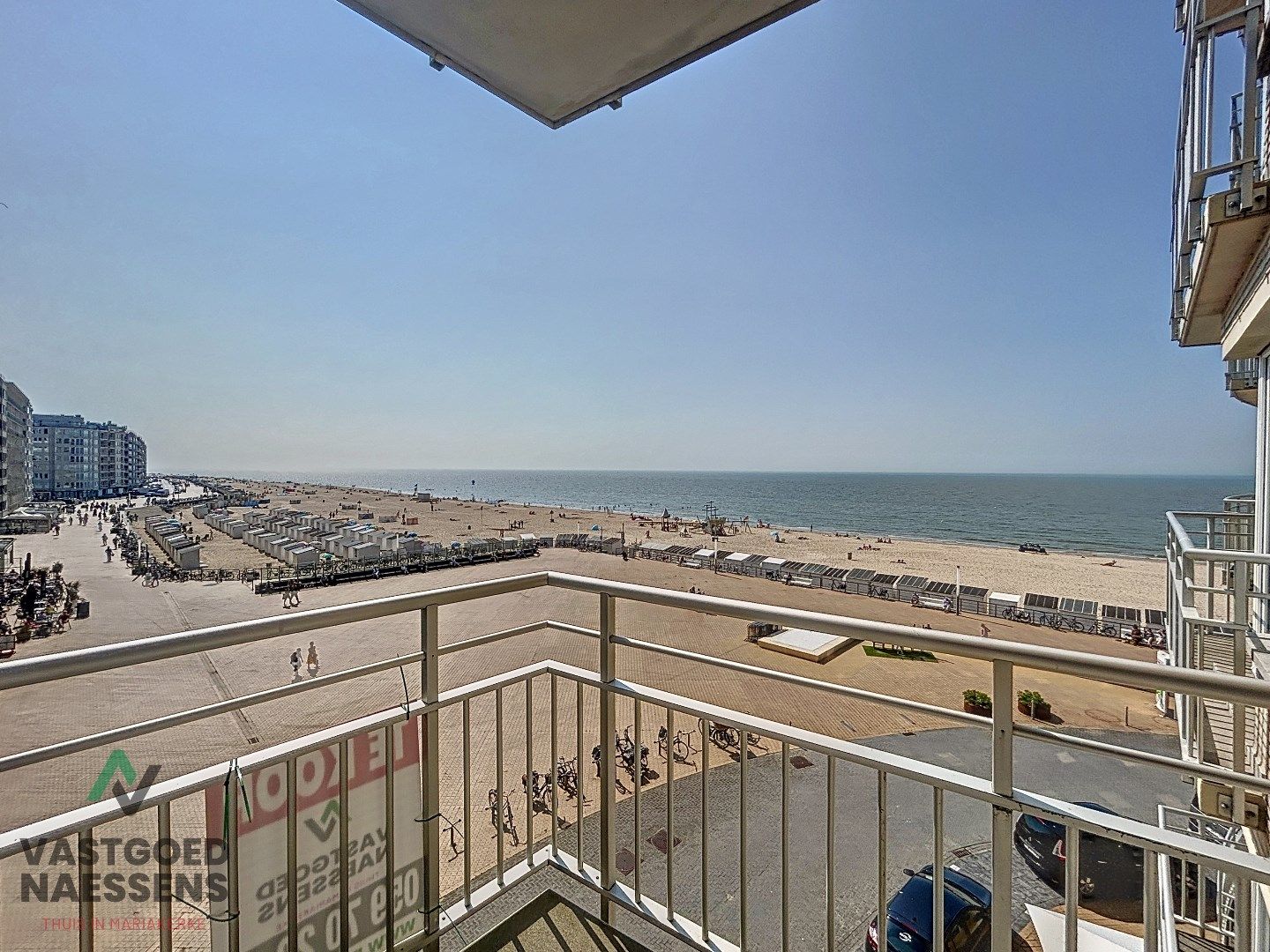 LUXUEUS GERENOVEERD 2 SLPK APP MET TERRAS EN ZEEZICHT foto 18