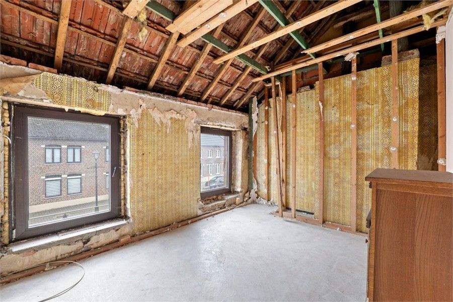 TE RENOVEREN WONING IN HET CENTRUM VAN ZOUTLEEUW foto 14