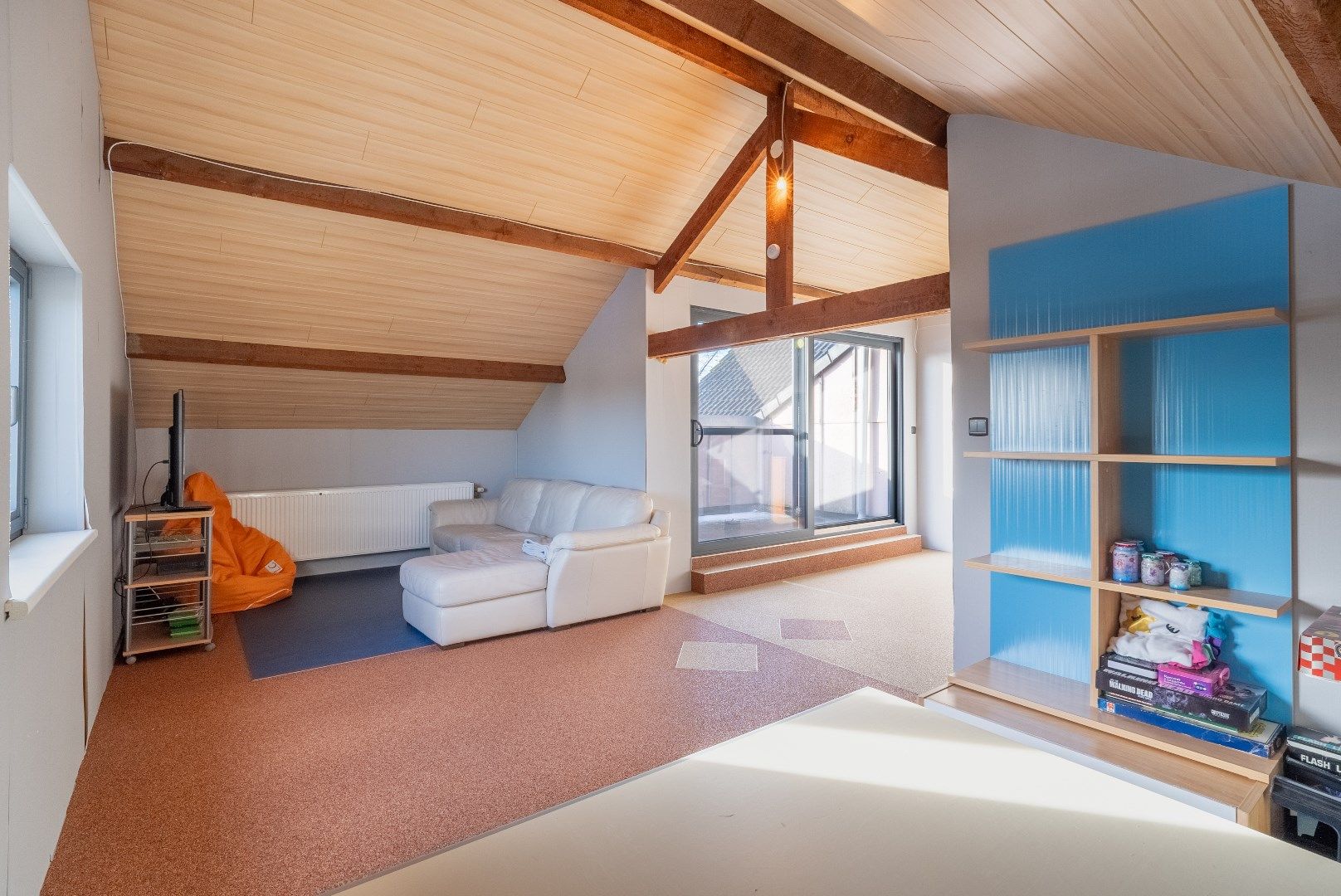 Ruime villa met prachtig uitzicht!  foto 13