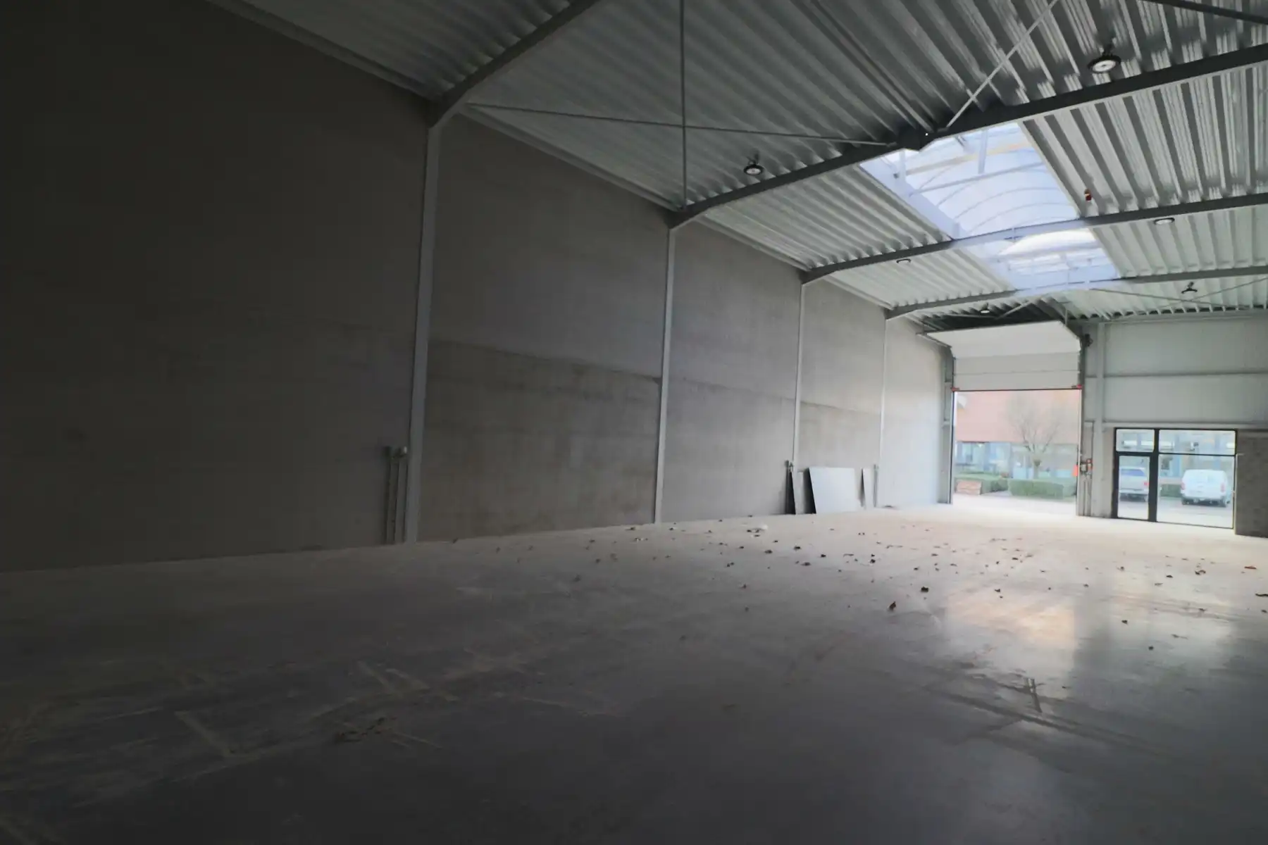 Een nieuwbouw opslag- / bedrijfsruimte van 275 m². foto 8