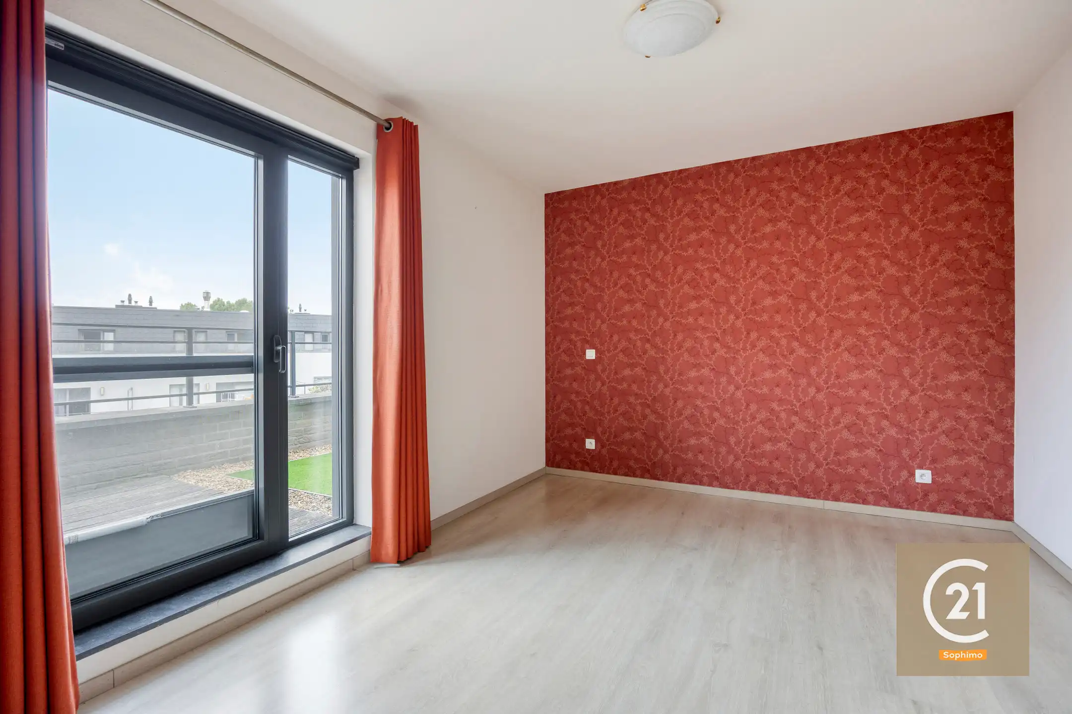 Zeer ruim appartement met 2 slaapkamers & prachtig terras foto 11