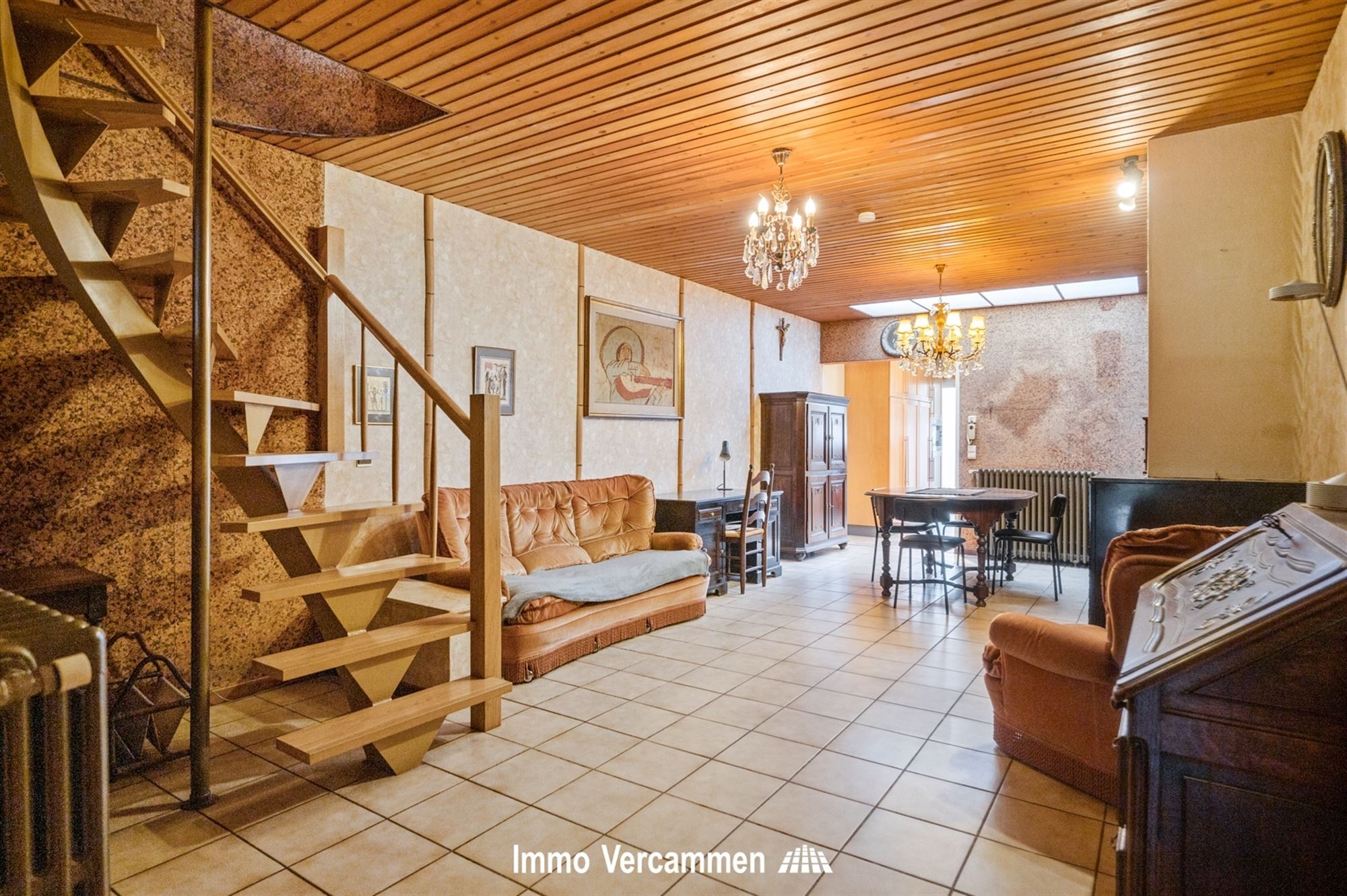 Gezellige woning met 3 SLPK en garage te Mechelen foto 3