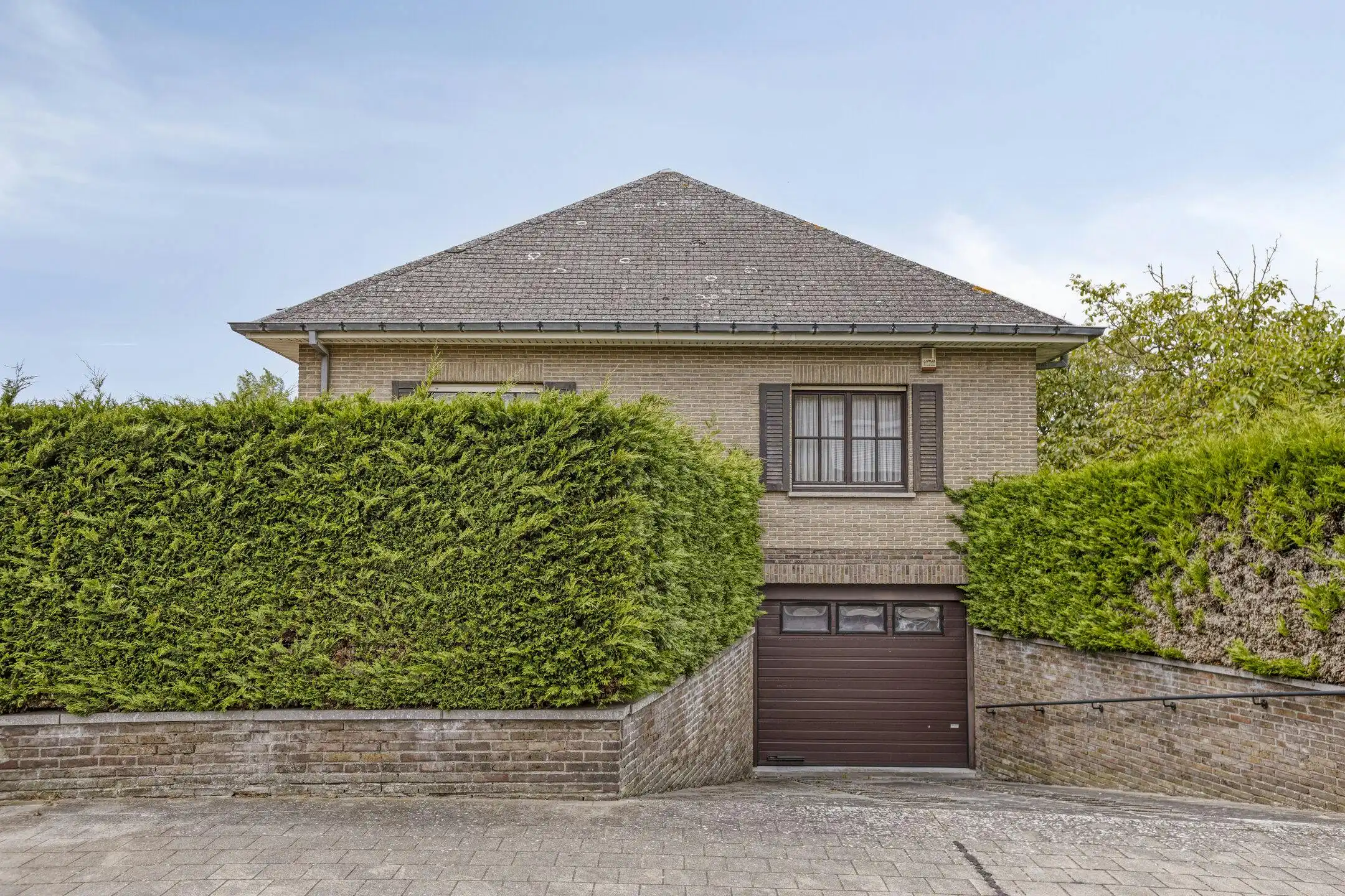 Te renoveren vrijstaande bungalow te koop in De Panne foto 11