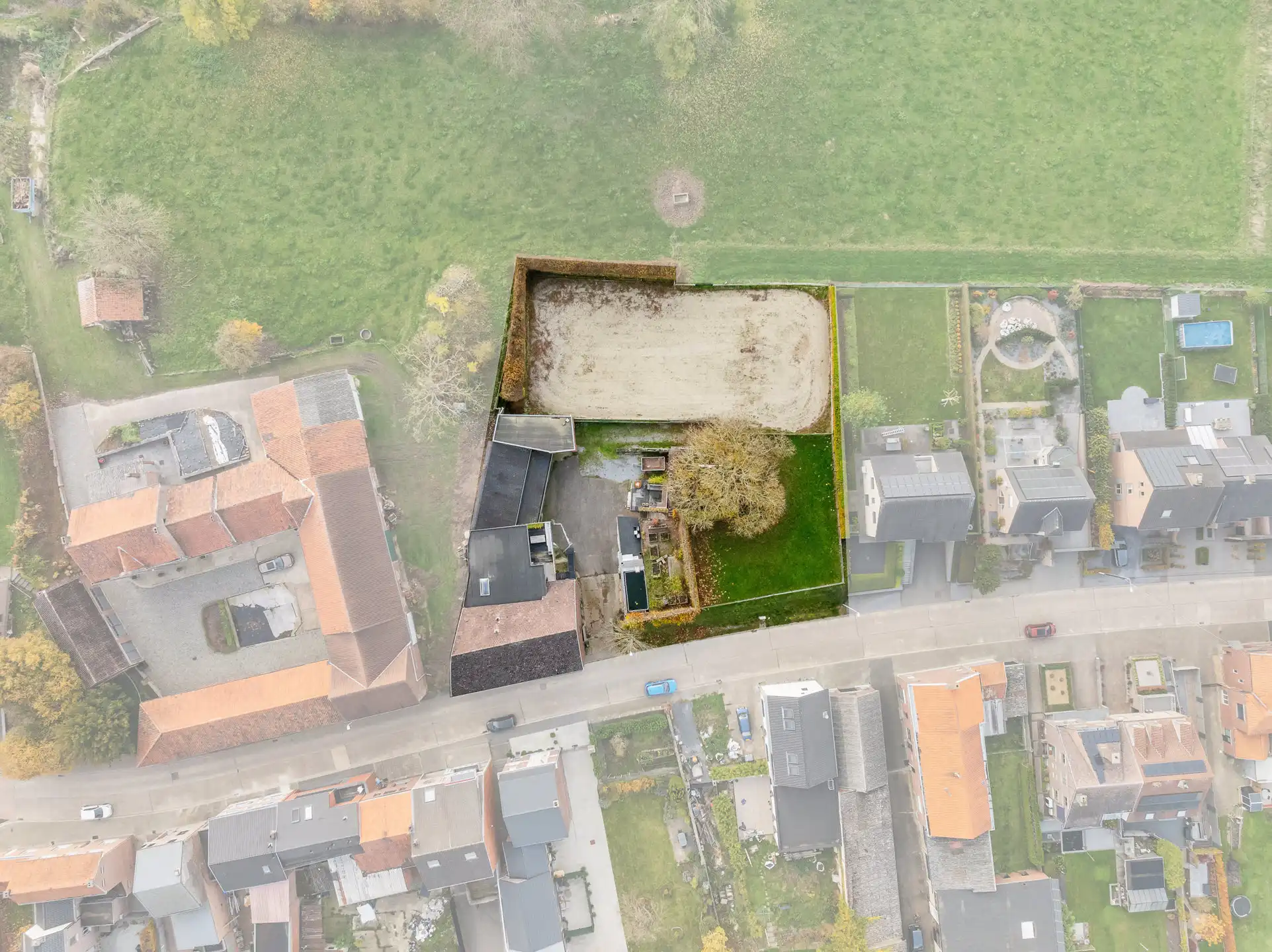 Woning met paardenweide en -piste/bouwgrond op 22a10ca  foto 35