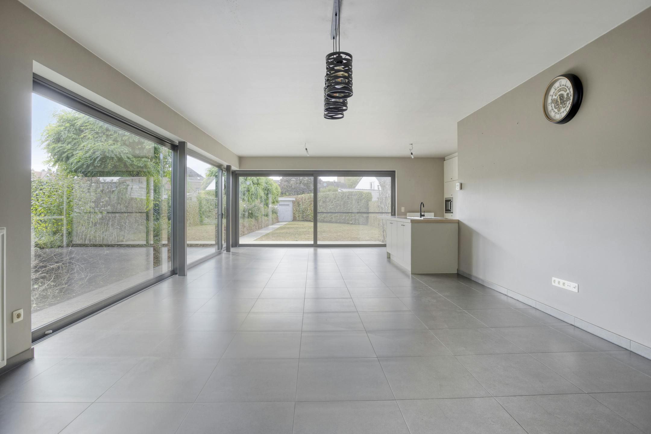 Rustig gelegen huis te koop nabij het centrum van Lichtaart foto 6