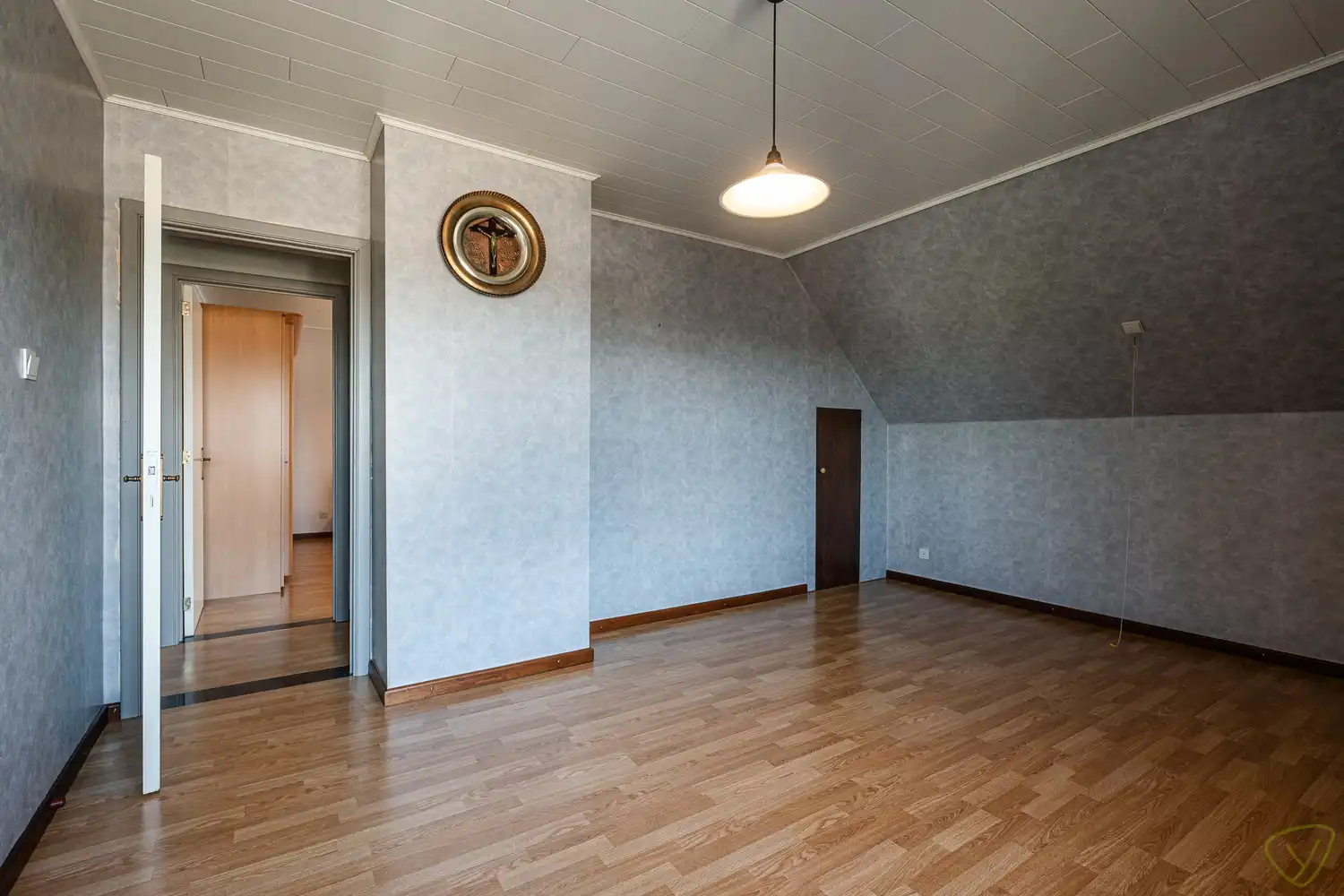 Charmant huis te koop op een gunsitge locatie in Oosteeklo - Perfect voor wie op zoek is naar een nieuwe thuis in alle rust! foto 14