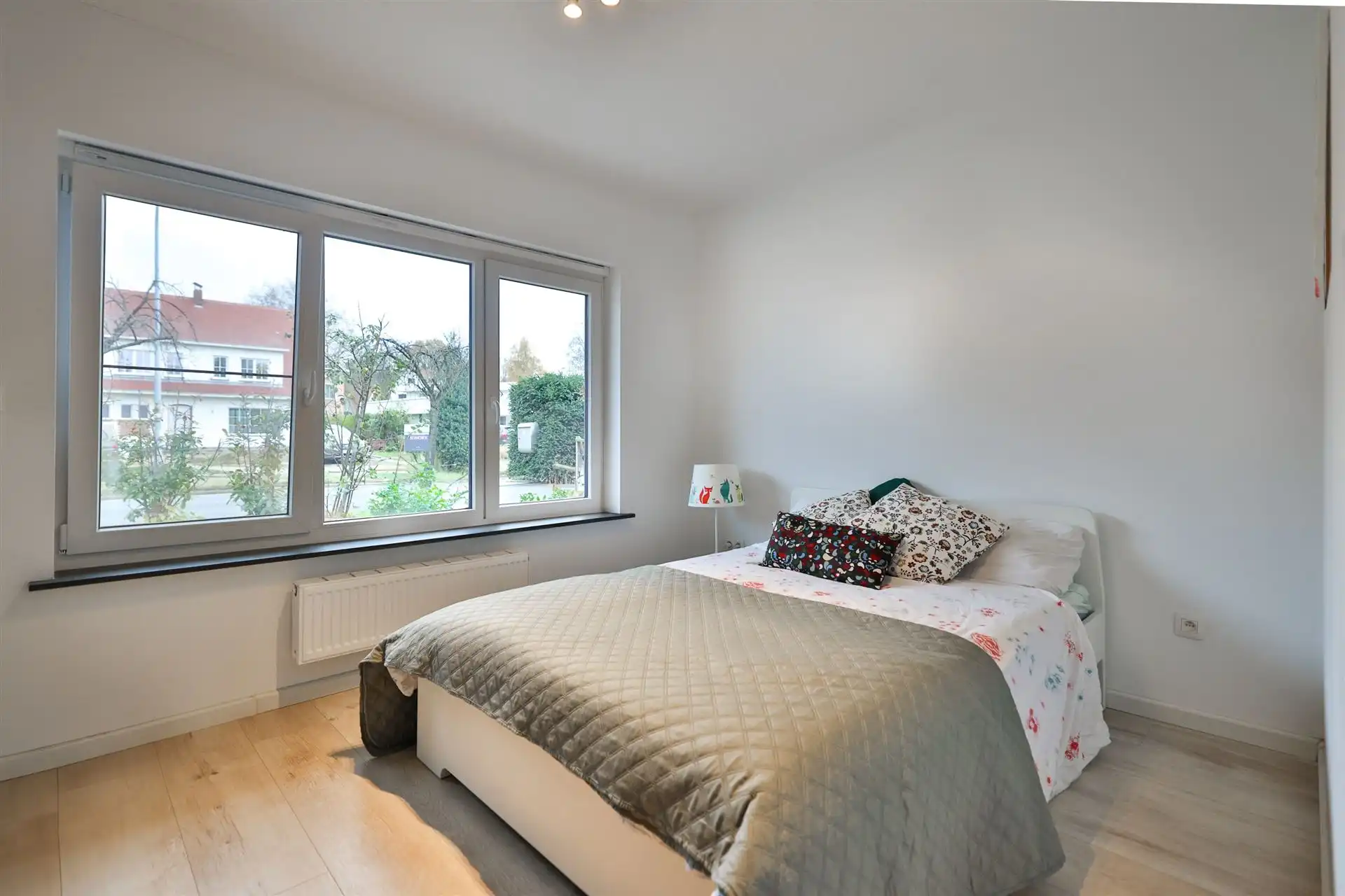 Knappe energiezuinige gelijkvloerse villa  foto 19