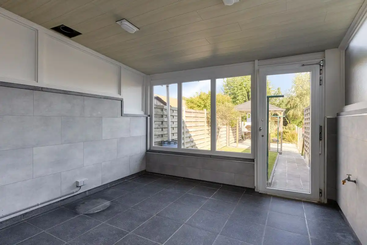Gerenoveerde woning met 3 slaapkamers! foto 10