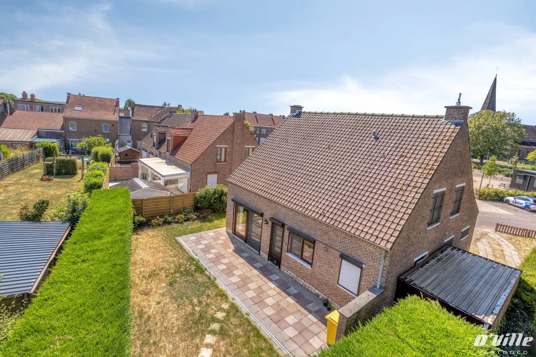 Klassieke stijlvolle villa met dakkapel foto 23