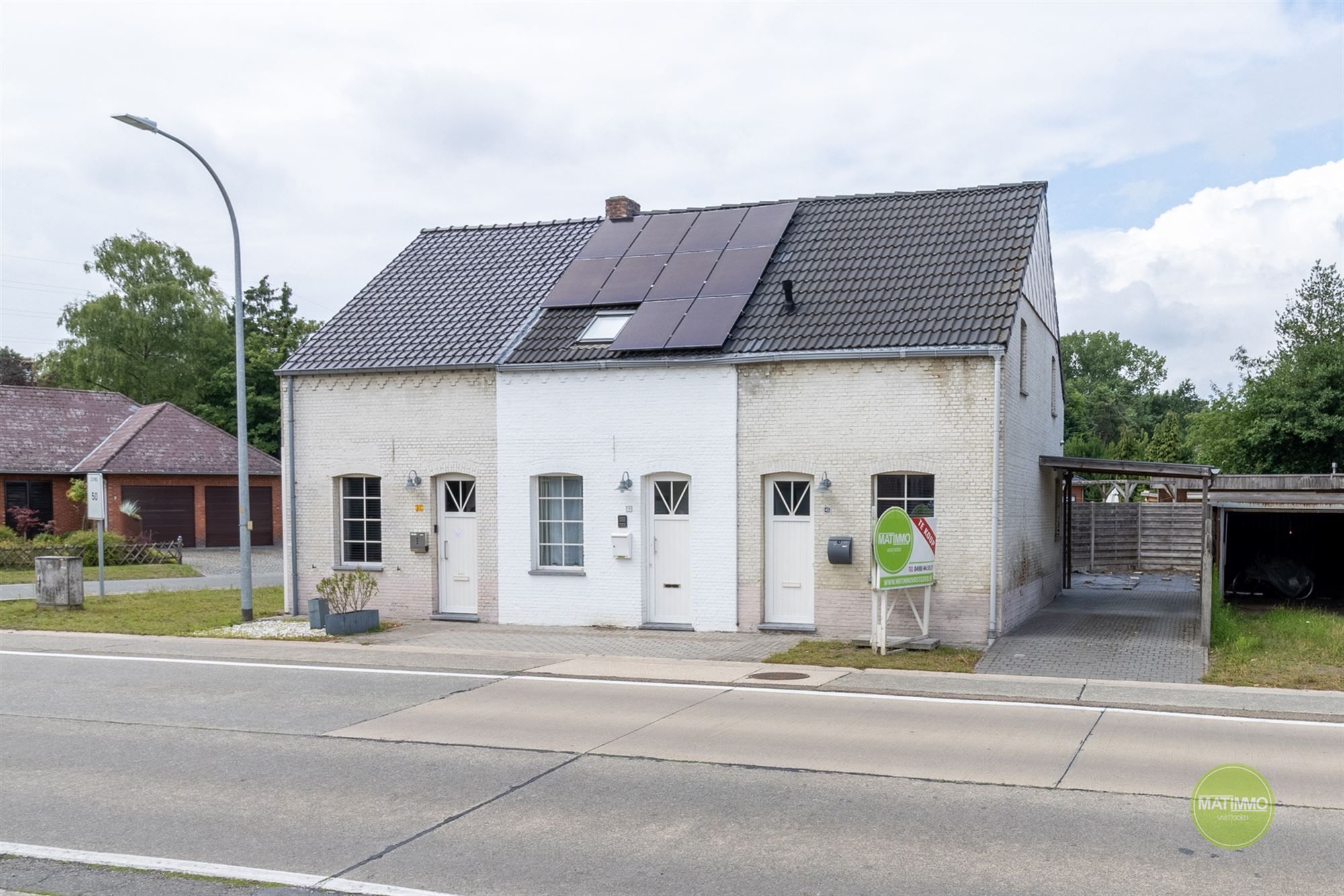 Instapklare halfopen bebouwing in Mol-Sluis foto {{pictureIndex}}