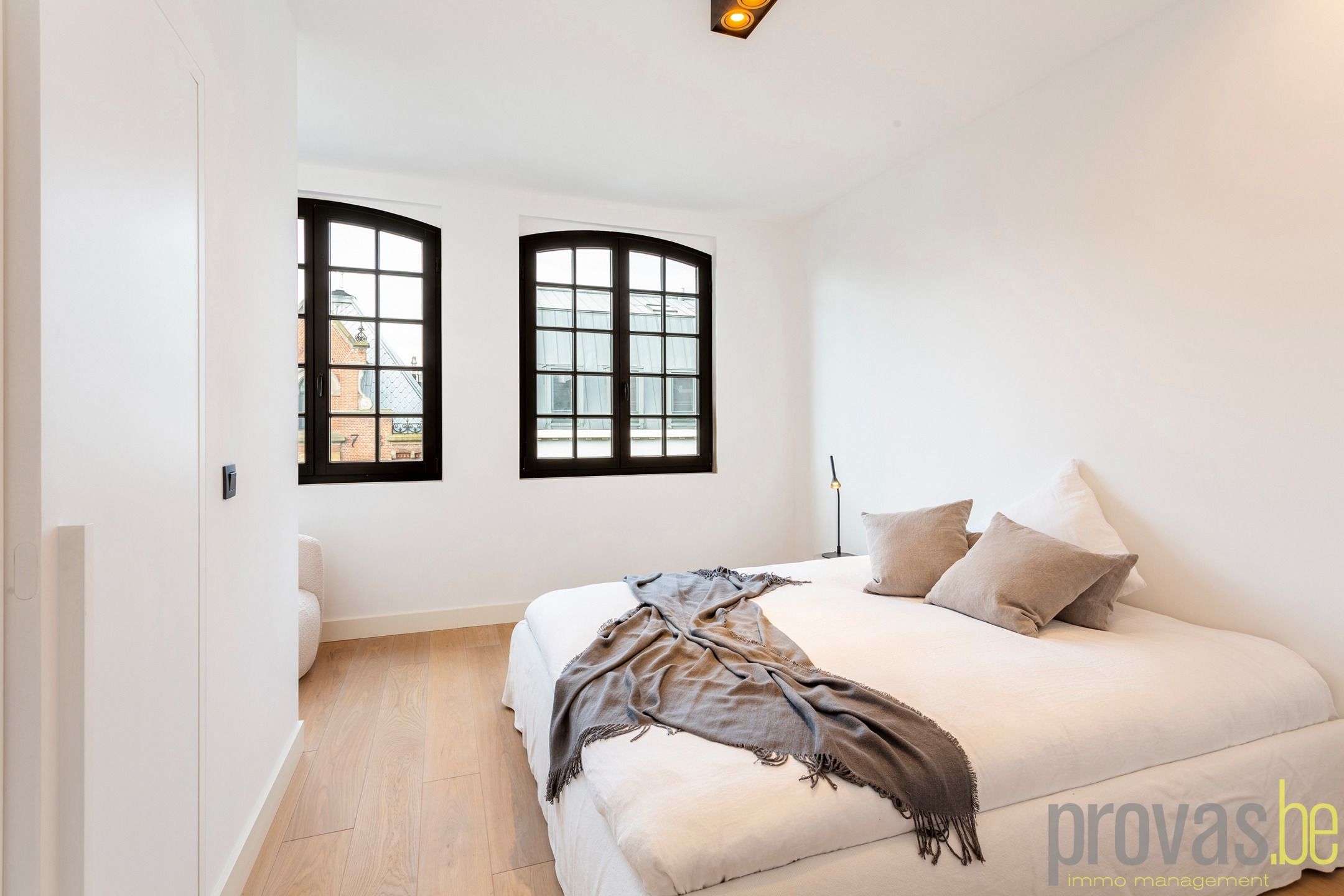 PRACHTIGE PENTHOUSE VAN CA 134 M² MET UNIEK TERRAS CA 102 M² foto 18