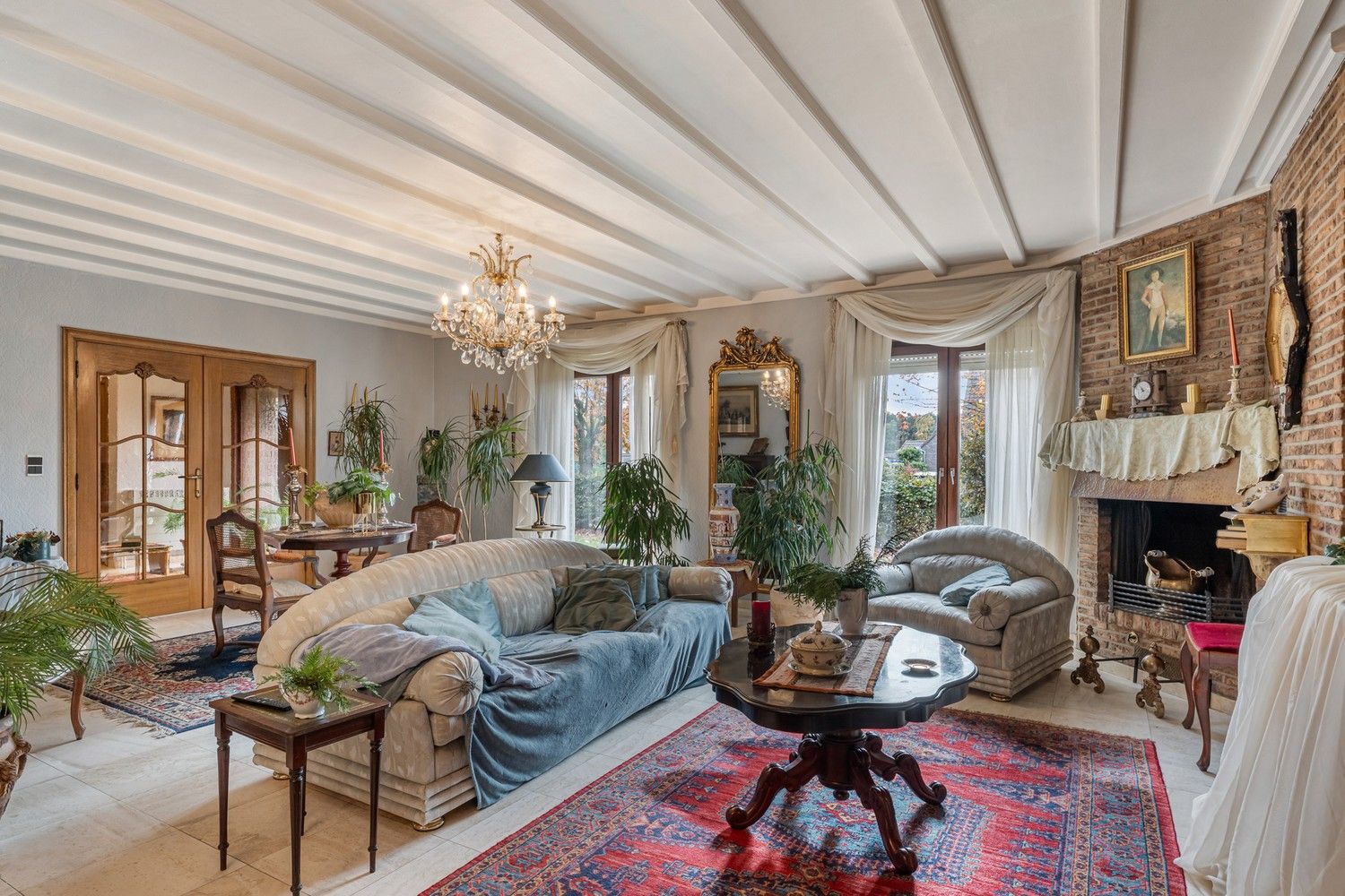 Karaktervolle villa op perceel van 18a foto 7