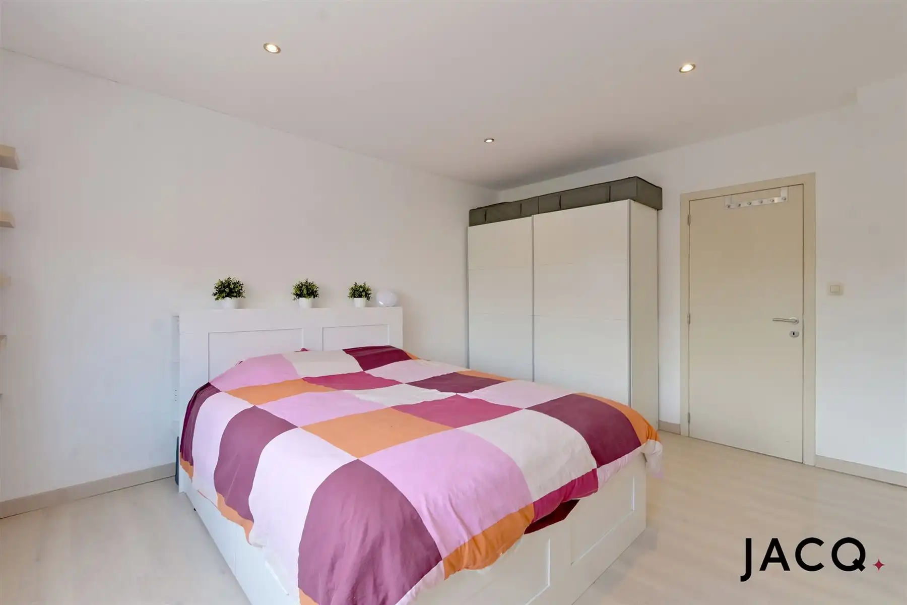 Instapklare woning met 3slpk's en gezellige zuid-tuin! foto 9