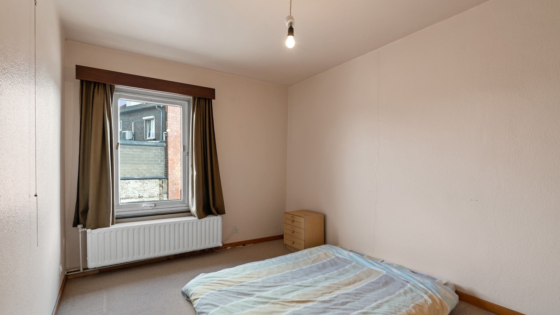 Te renoveren half-open woning met 3 slpks op een perceel van 20a 75ca vlakbij de Nederlandse grens foto 19