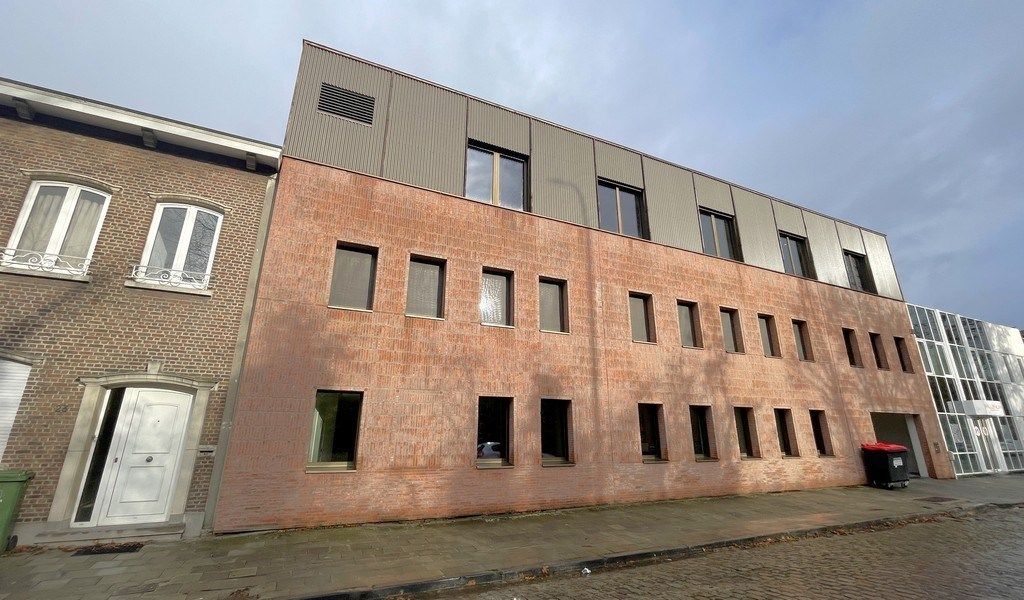 Volledig ingericht nieuwbouw kantoor te huur in Wilrijk foto 24