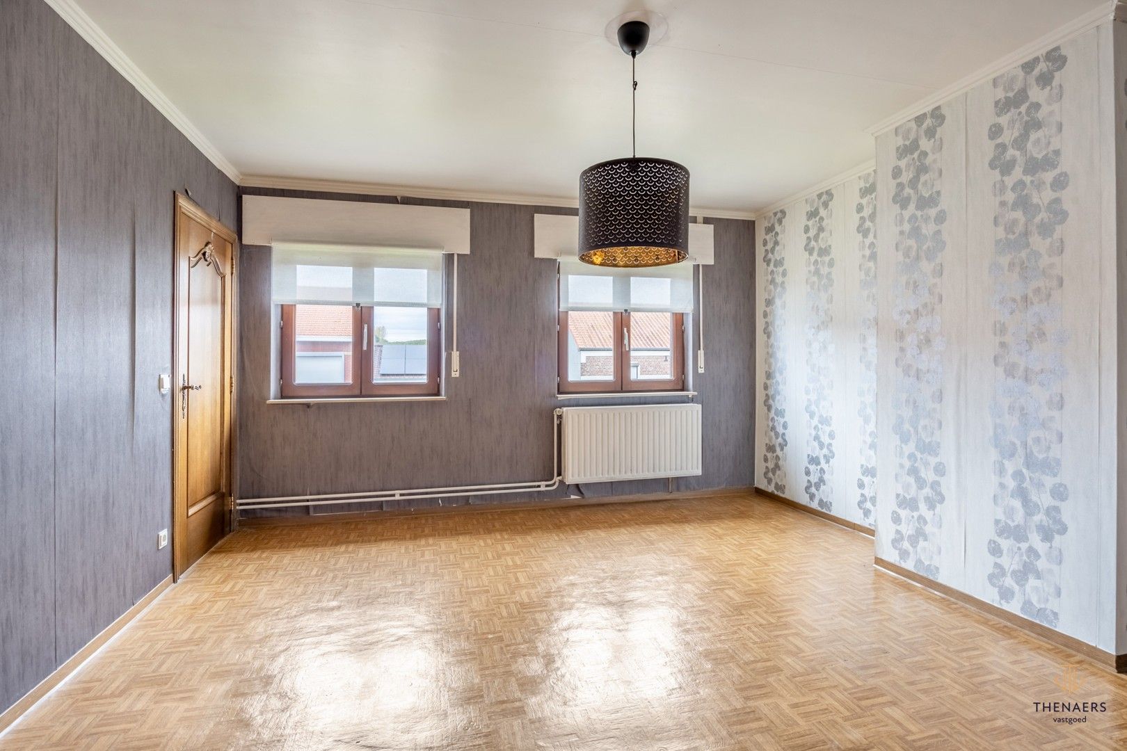 Zeer ruime woning met zes slaapkamers en loods van 400m2 foto 17