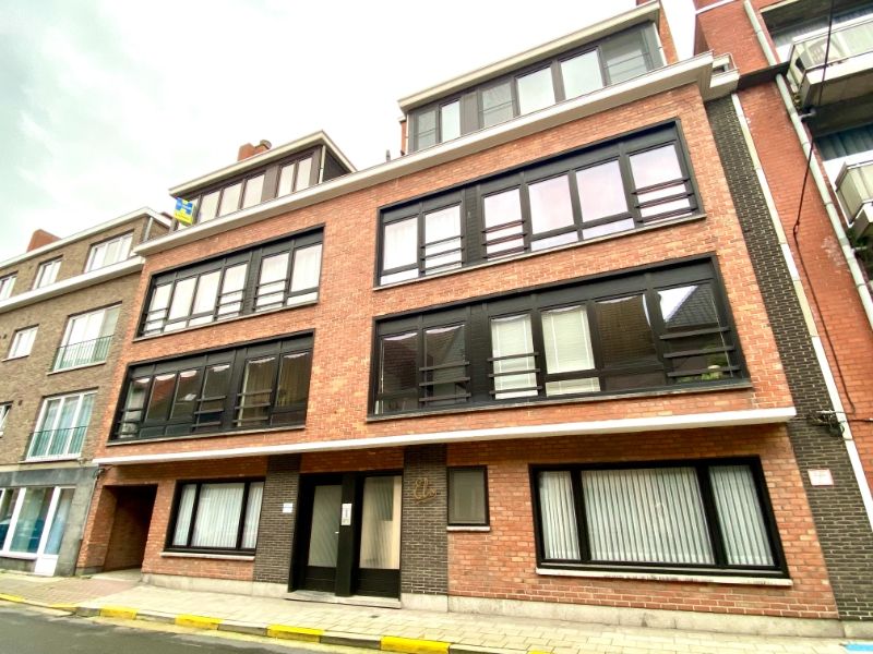 Gerenoveerd appartement met 2 ruime slaapkamer foto {{pictureIndex}}