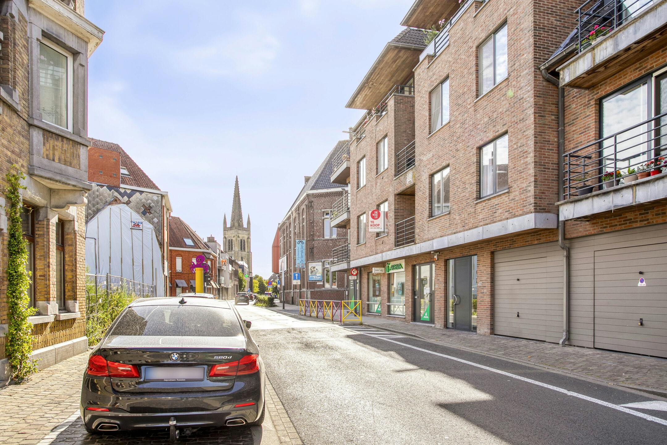 Ruim en lichtrijk appartement te koop in hartje Rumbeke foto 15