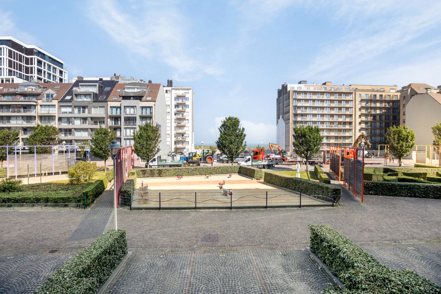 Gerenoveerd appartement met 1 slaapkamer en ruim terras foto 11