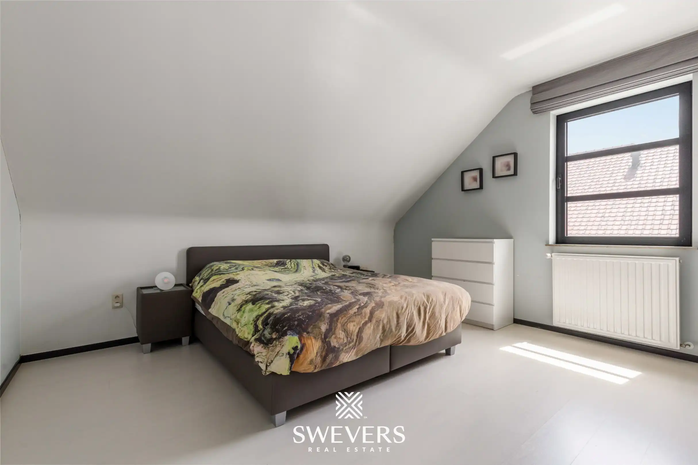 Ruime instapklare woning met 5 slaapkamers en praktijkruimte foto 19