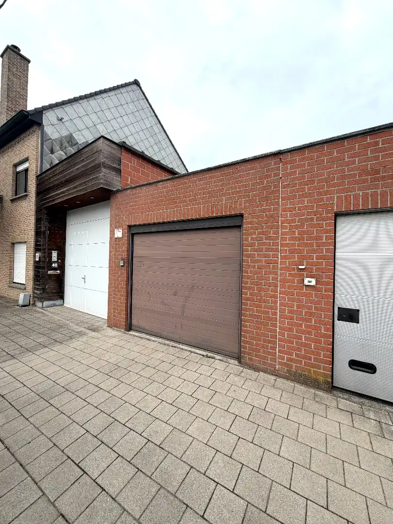 Rijwoning met garage te koop te Harelbeke foto 15