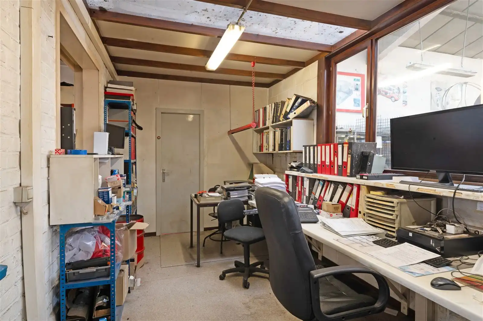 Functioneel bedrijfsgebouw te Kruisem! foto 15