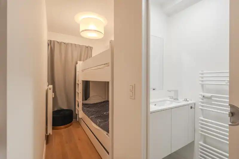 Mooi appartement met zijdelingszeezicht foto 10