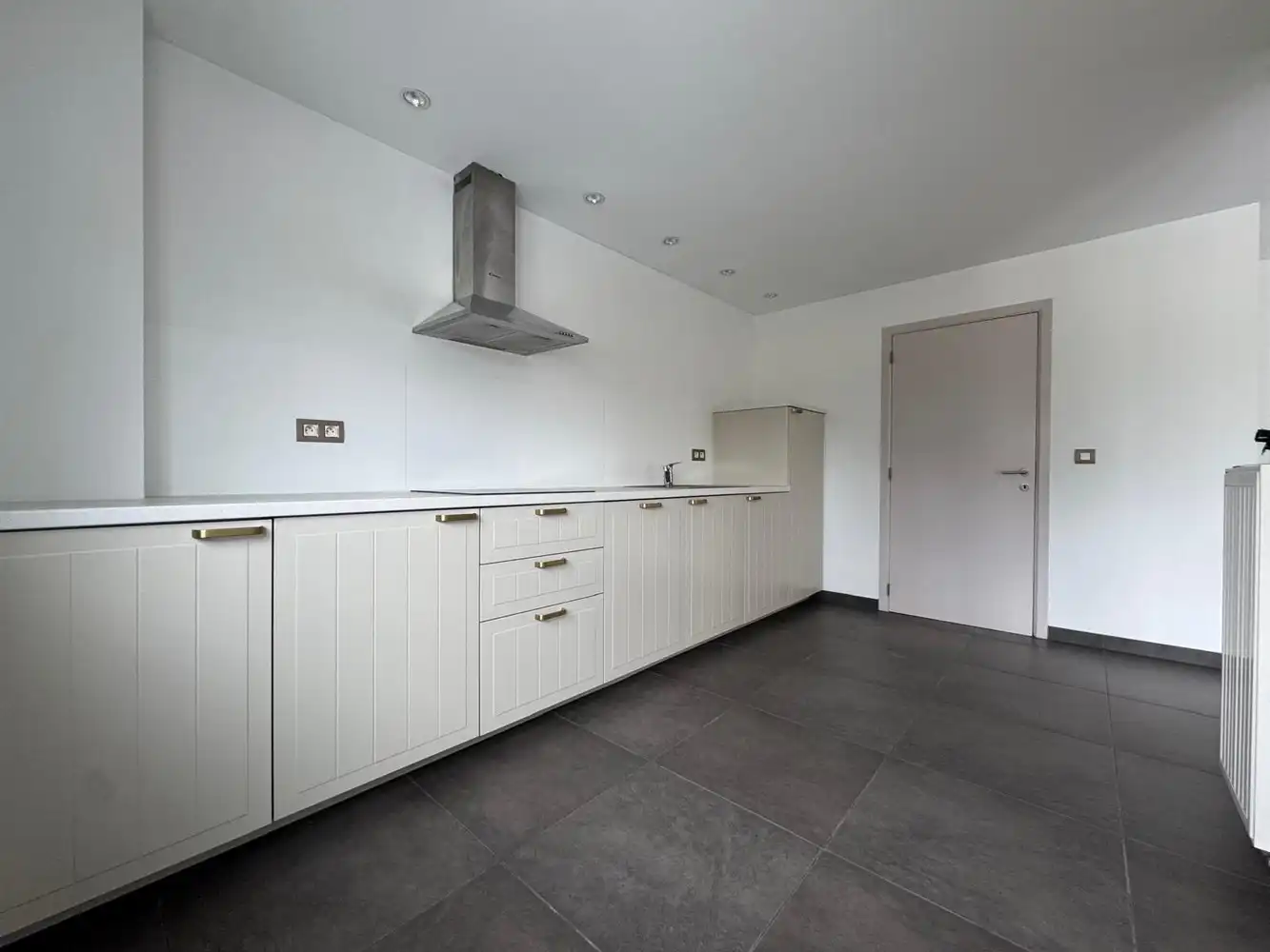 Glvl. app. met 3 slpks foto 5