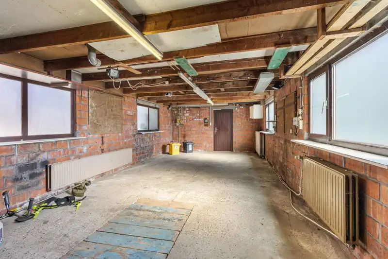 Karaktervolle woning met veel potentieel op 23are foto 24