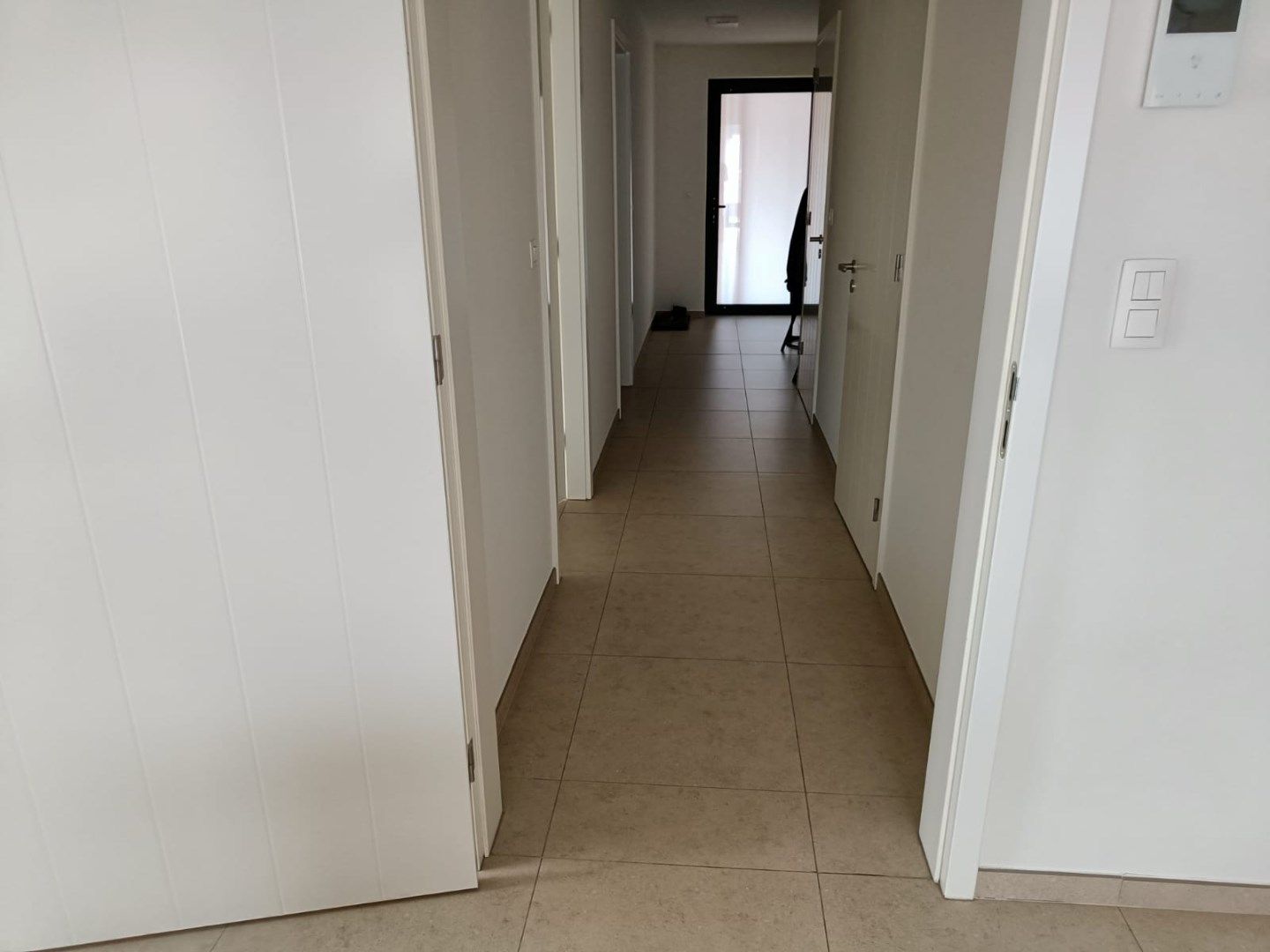 Energiezuinig volledig instapklaar 2 slaapkamer appartement in Overpelt centrum foto 5