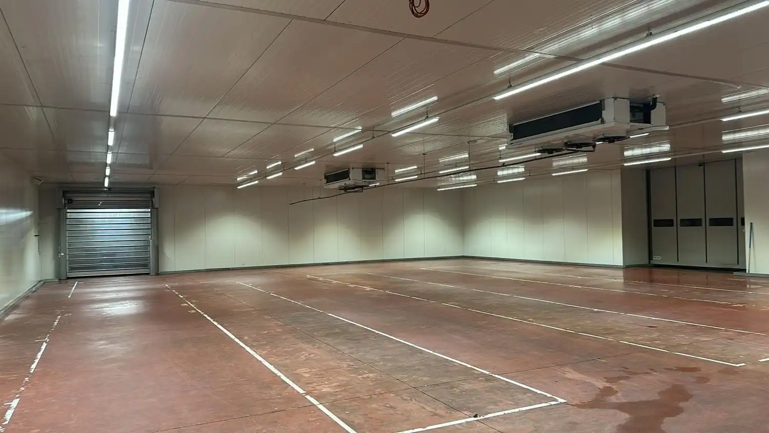 Logistiek bedrijfscomplex foto 11