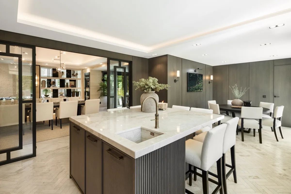 Leven aan de top: exclusieve frontline golfvilla met adembenemend uitzicht en ultieme luxe in Nueva Andalucía foto 6