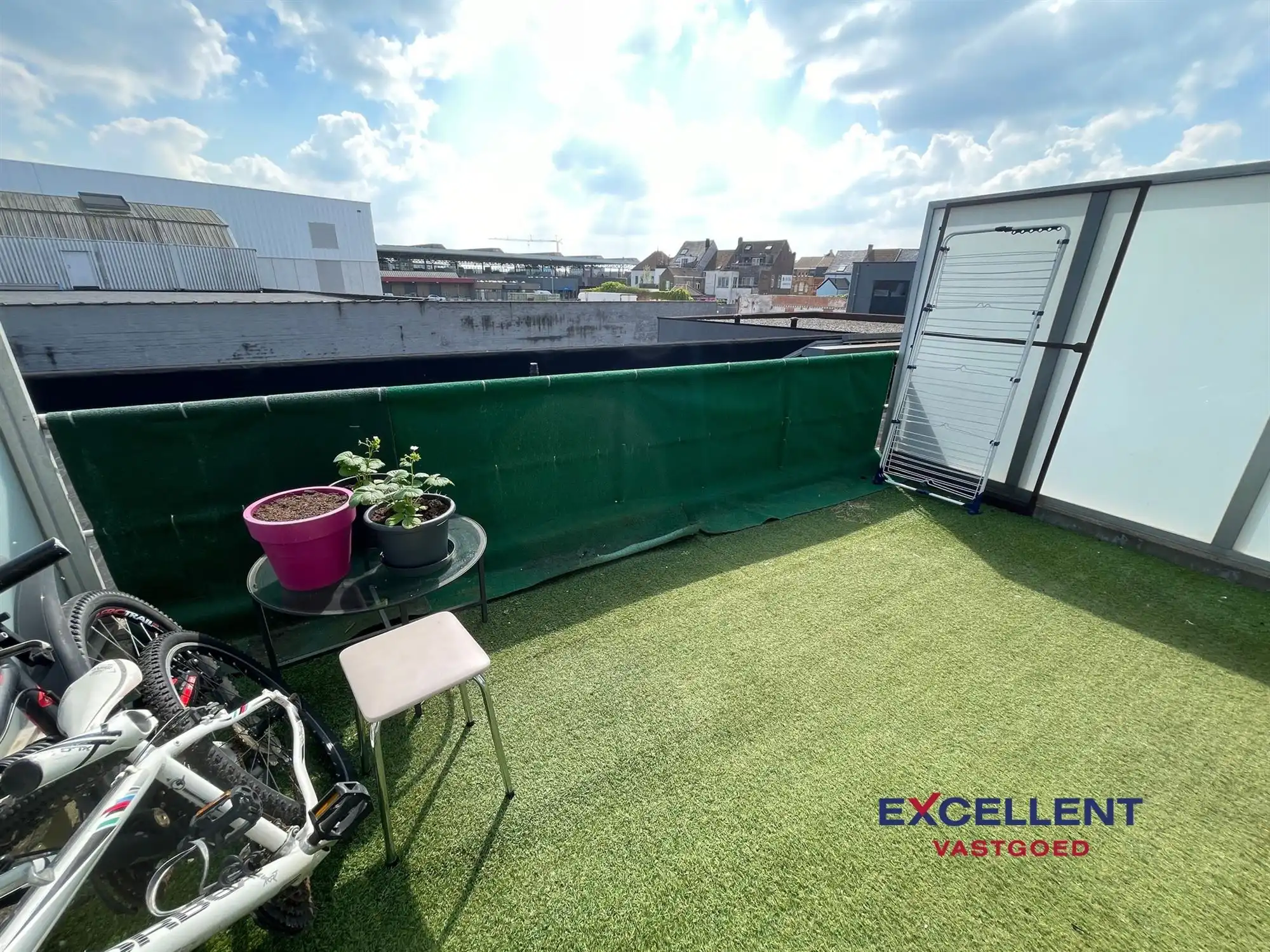 Instapklare, centraal gelegen duplex te huur Deinze foto 10